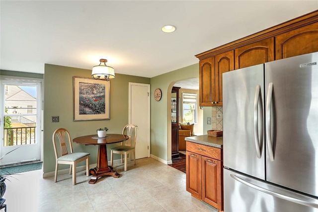 8 Halsey Street, North Providence, RI 02911