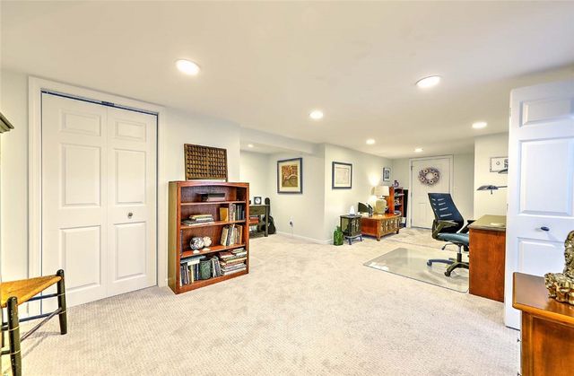 8 Halsey Street, North Providence, RI 02911