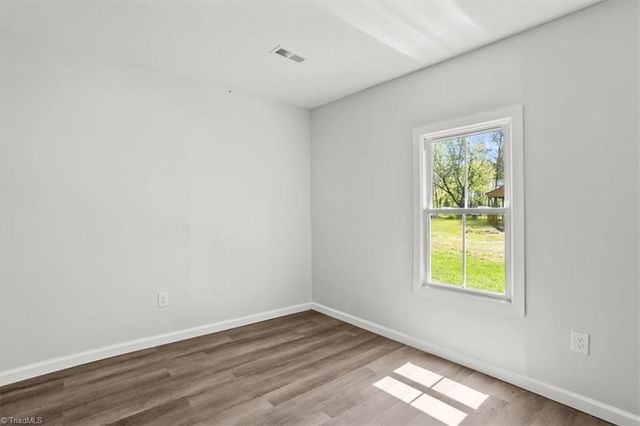 536 Cascade Avenue, Eden, NC 27288