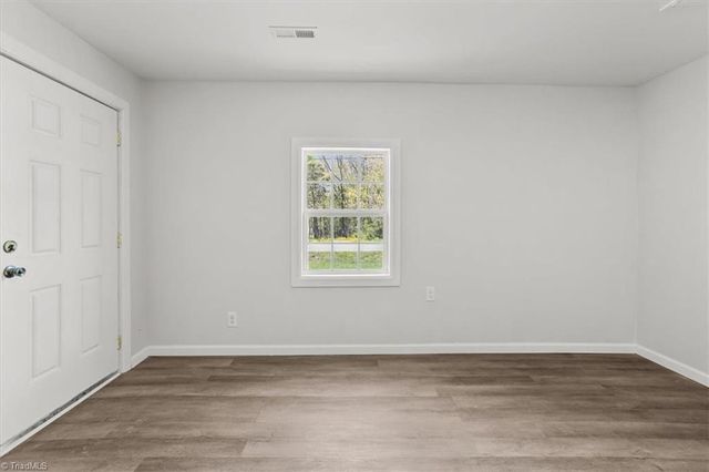 536 Cascade Avenue, Eden, NC 27288