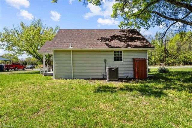 536 Cascade Avenue, Eden, NC 27288
