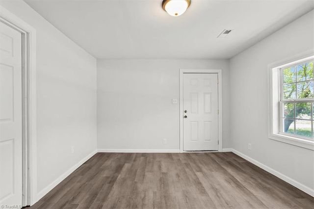 536 Cascade Avenue, Eden, NC 27288