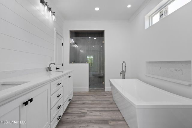 410 Orange Street, Pass Christian, MS 39571