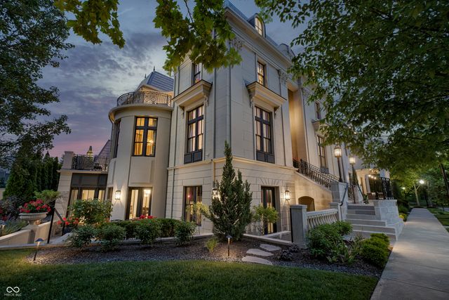 1894 Rhettsbury Street, Carmel, IN 46032