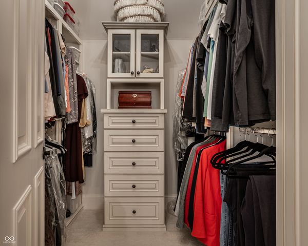 1894 Rhettsbury Street, Carmel, IN 46032