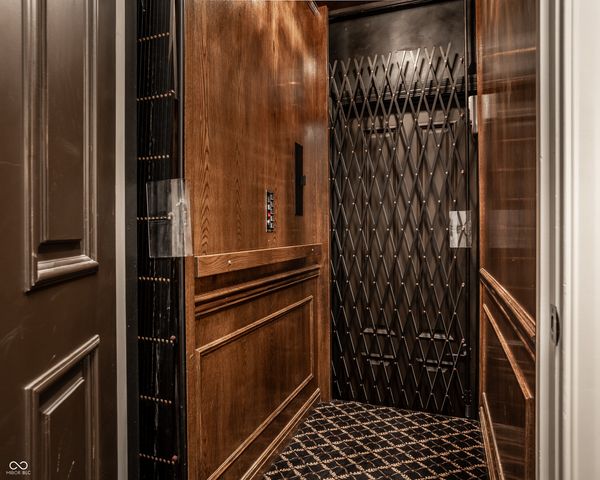 1894 Rhettsbury Street, Carmel, IN 46032