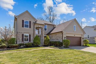 43529 S Timberview Drive, Van Buren Charter Township, MI 48111