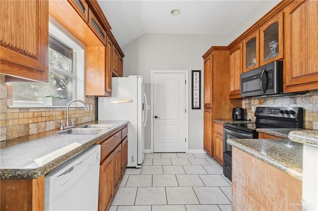 7712 N 26th Street, Mcallen, TX 78504