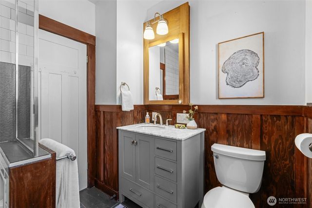 7221 4th Avenue NW, Seattle, WA 98117