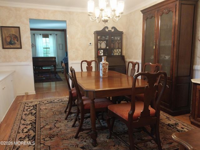 511 Clinton Avenue, Toms River, NJ 08753