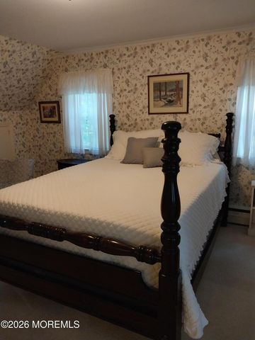 511 Clinton Avenue, Toms River, NJ 08753