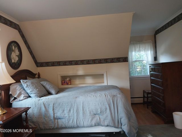 511 Clinton Avenue, Toms River, NJ 08753