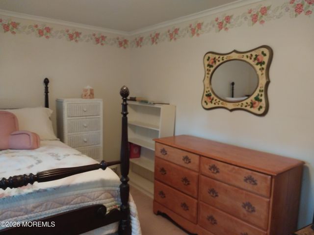 511 Clinton Avenue, Toms River, NJ 08753