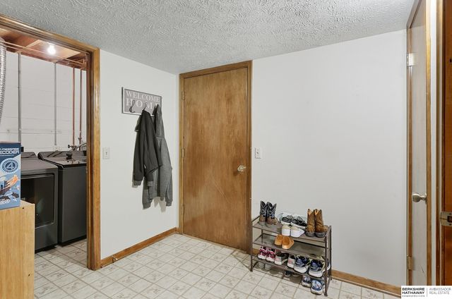 907 9th Avenue, Plattsmouth, NE 68048