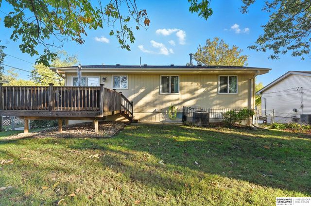 907 9th Avenue, Plattsmouth, NE 68048