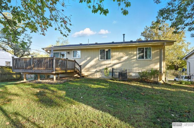 907 9th Avenue, Plattsmouth, NE 68048