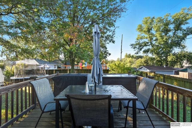 907 9th Avenue, Plattsmouth, NE 68048