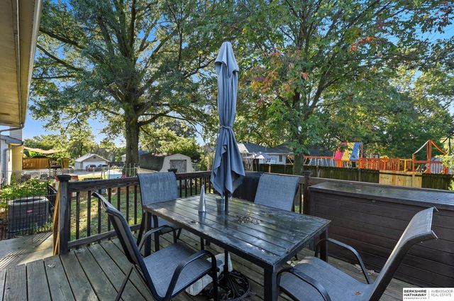 907 9th Avenue, Plattsmouth, NE 68048