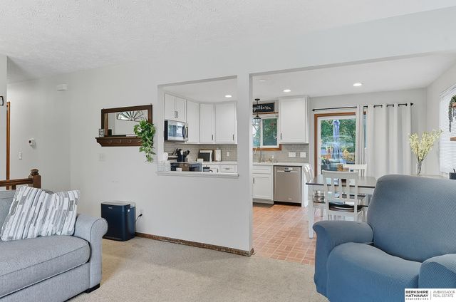 907 9th Avenue, Plattsmouth, NE 68048