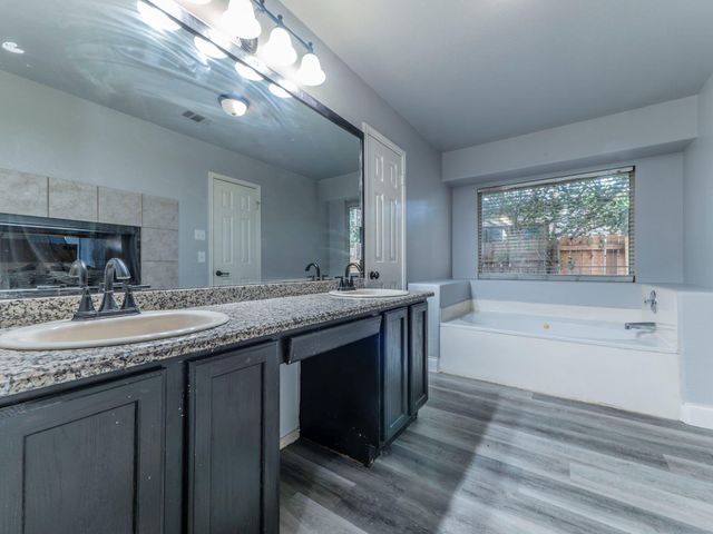 924 Satellite VW, Round Rock, TX 78665