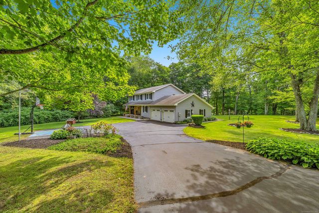 2 Naomi Lane, East Lyme, CT 06333