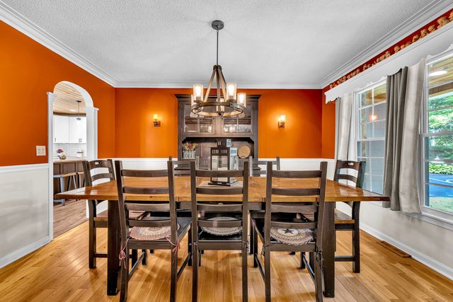 2 Naomi Lane, East Lyme, CT 06333