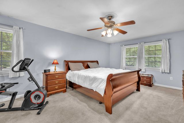 2 Naomi Lane, East Lyme, CT 06333