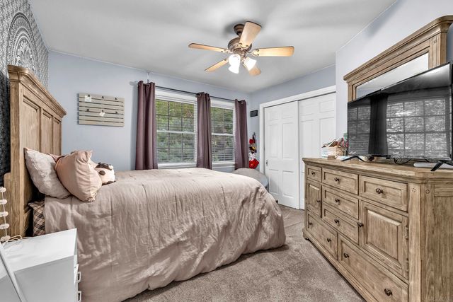 2 Naomi Lane, East Lyme, CT 06333