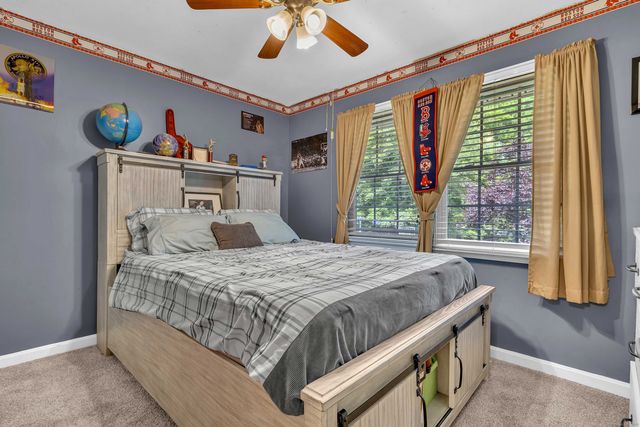 2 Naomi Lane, East Lyme, CT 06333