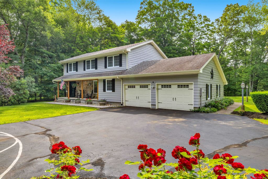 2 Naomi Lane, East Lyme, CT 06333