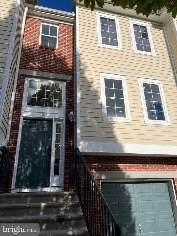 105 CITYVIEW AVE, Wilmington, DE 19802
