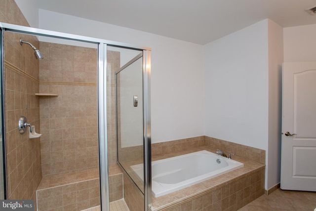 523 CARSON TER, Huntingdon Valley, PA 19006