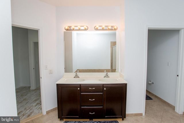 523 CARSON TER, Huntingdon Valley, PA 19006