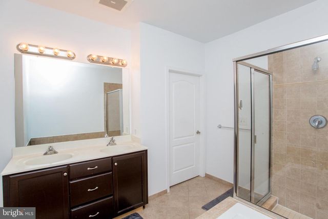 523 CARSON TER, Huntingdon Valley, PA 19006