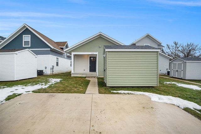 2083 Linden Avenue, Grand Rapids, MI 49507