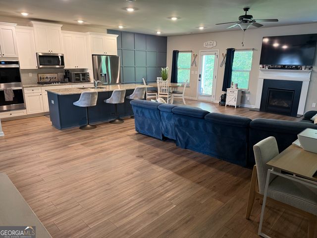 769 Relic Ridge, Hampton, GA 30228
