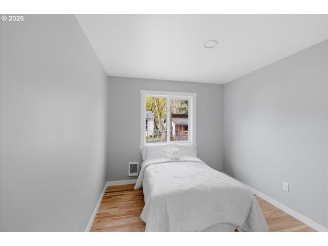 10218 N TYLER Ave, Portland, OR 97203