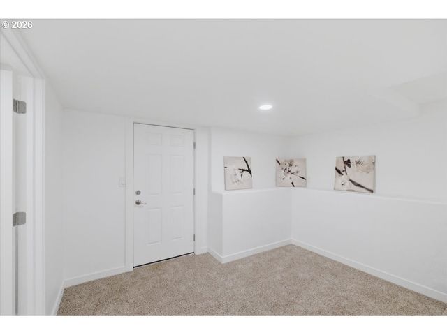 10218 N TYLER Ave, Portland, OR 97203