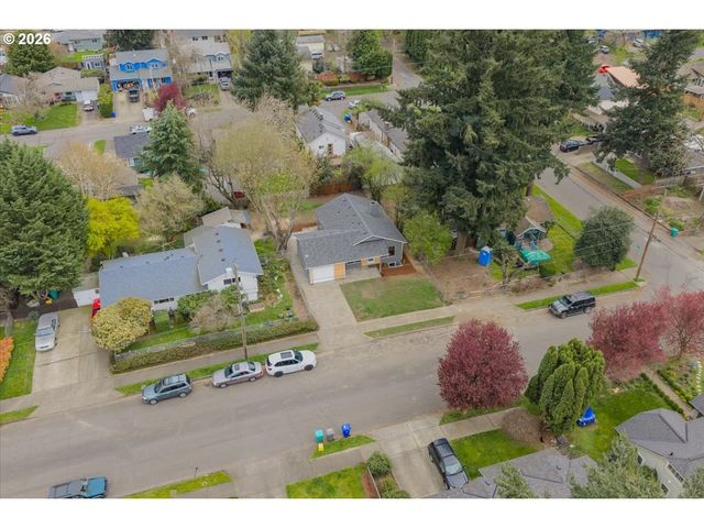 10218 N TYLER Ave, Portland, OR 97203