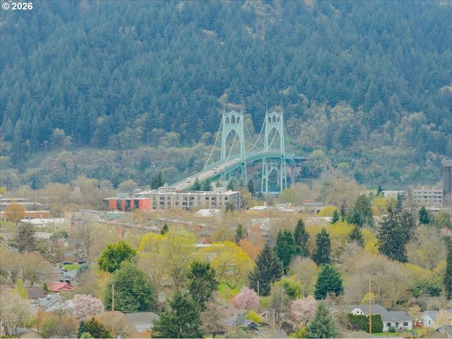 10218 N TYLER Ave, Portland, OR 97203