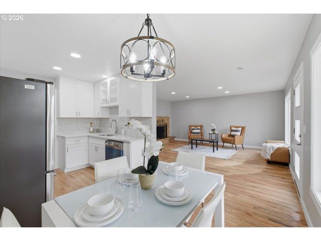 10218 N TYLER Ave, Portland, OR 97203