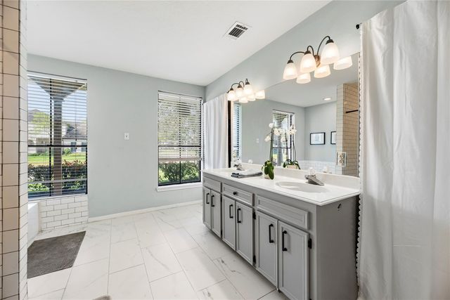 1802 Quarterpath Drive, Richmond, TX 77406