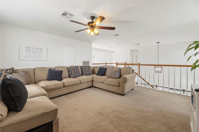 1802 Quarterpath Drive, Richmond, TX 77406