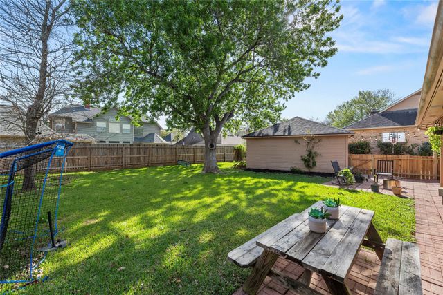 1802 Quarterpath Drive, Richmond, TX 77406