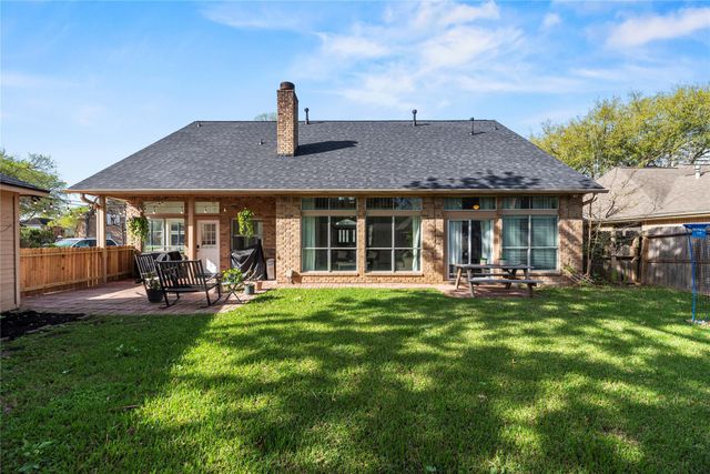 1802 Quarterpath Drive, Richmond, TX 77406