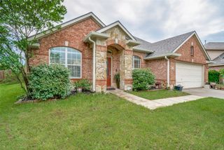 9204 Lockhart Drive, Arlington, TX 76002