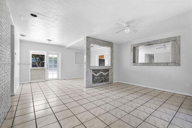 3840 SW 31st Court, West Park, FL 33023