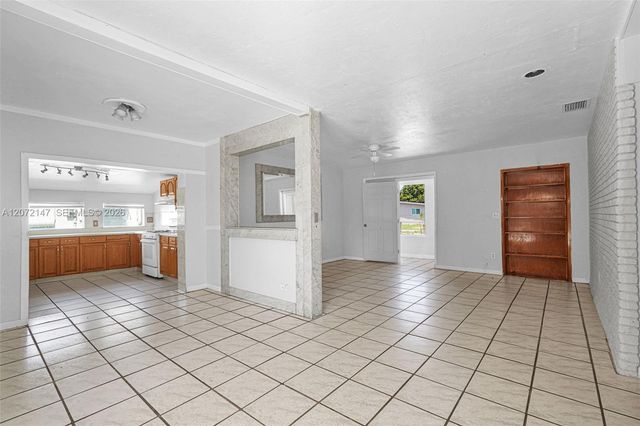 3840 SW 31st Court, West Park, FL 33023