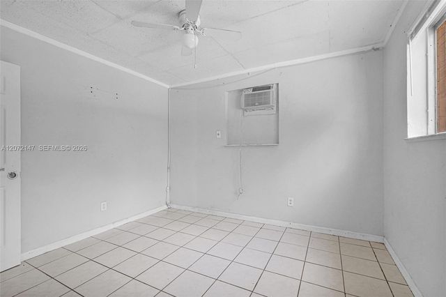 3840 SW 31st Court, West Park, FL 33023