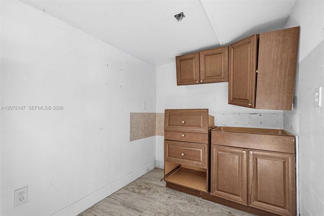 3840 SW 31st Court, West Park, FL 33023